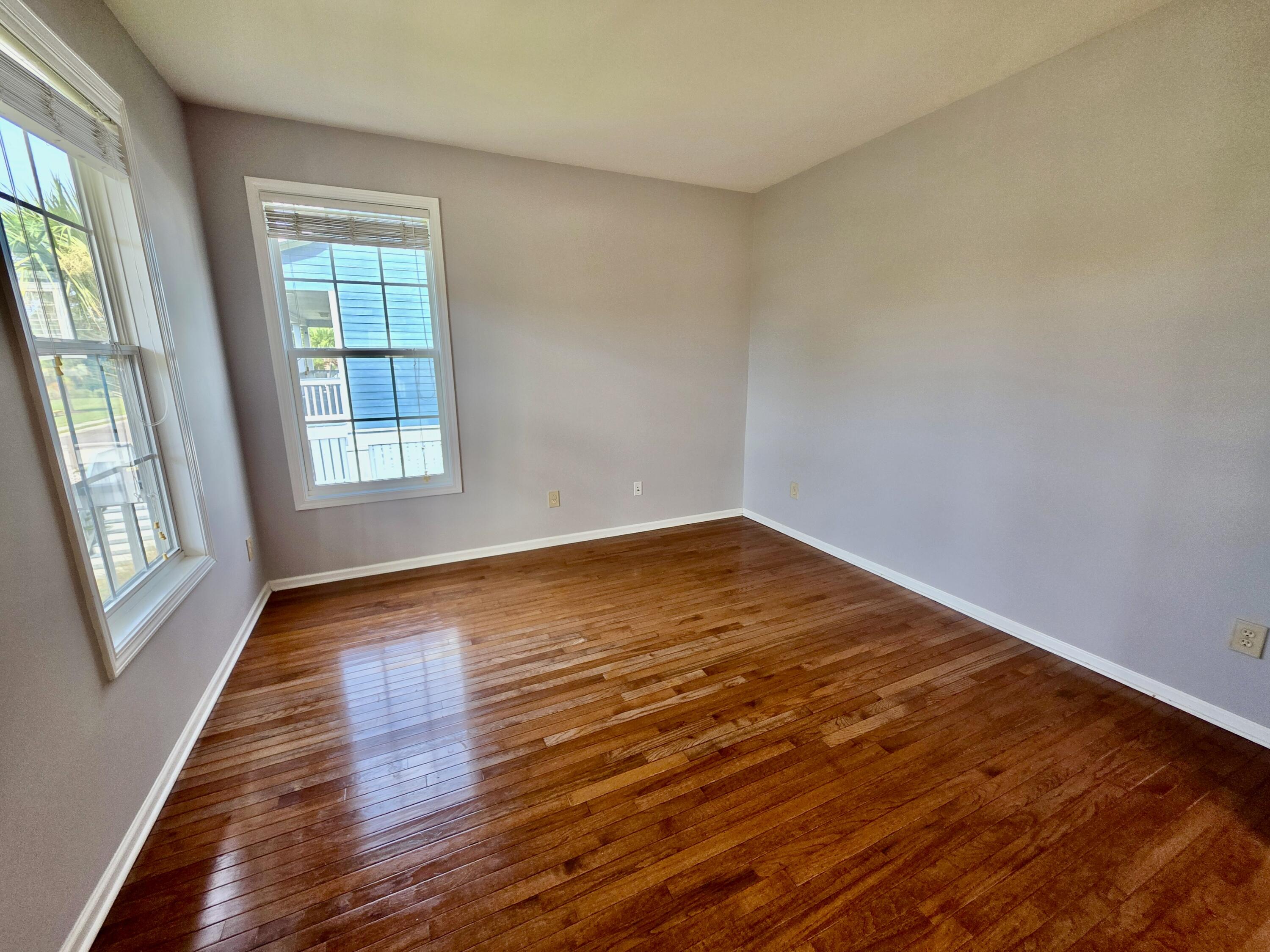 2645 Ringsted Lane Mount Pleasant, SC 29466 - Photo 8 of 41 20251001_114445