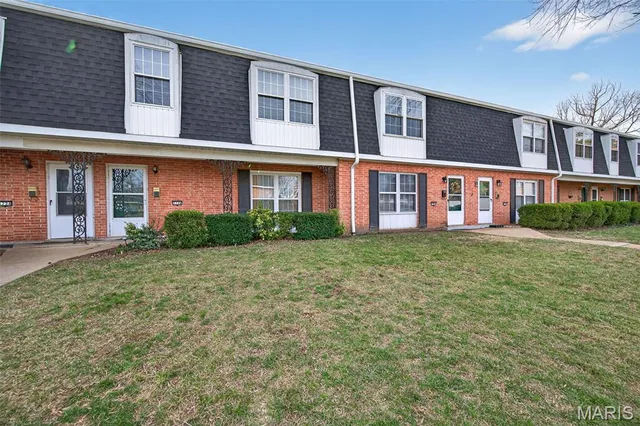 $116,900 | 1726 Mayenne Court, St. Louis, MO 63125