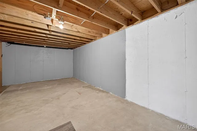 $116,900 | 1726 Mayenne Court, St. Louis, MO 63125