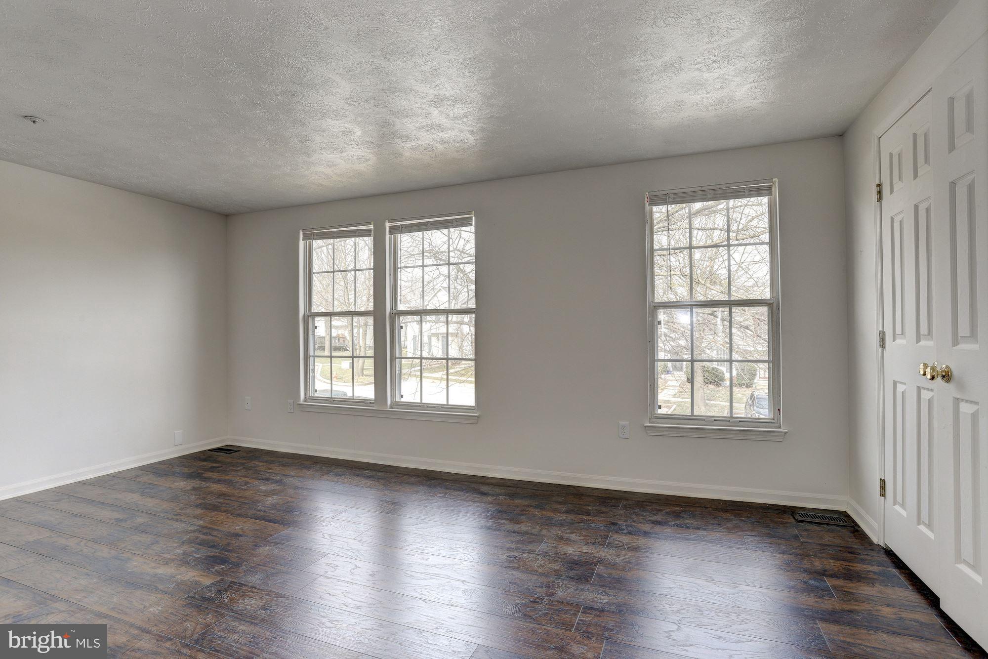 9409 Joleon Road Randallstown, MD 21133 - Photo 7 of 20 Upper level master bedroom