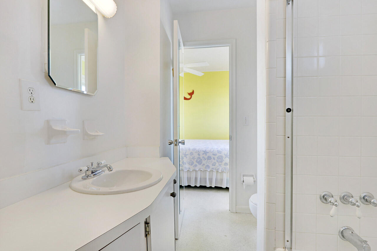 1501 Northeast Ocean Boulevard, Unit 2 Stuart, FL 34996 - Photo 14 of 18 Guest Bathroom