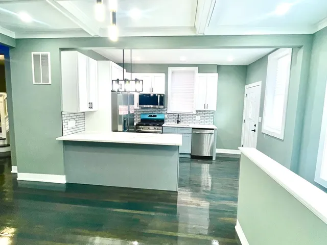 $355,000 | 7042 South Eberhart Avenue, Chicago, IL 60637