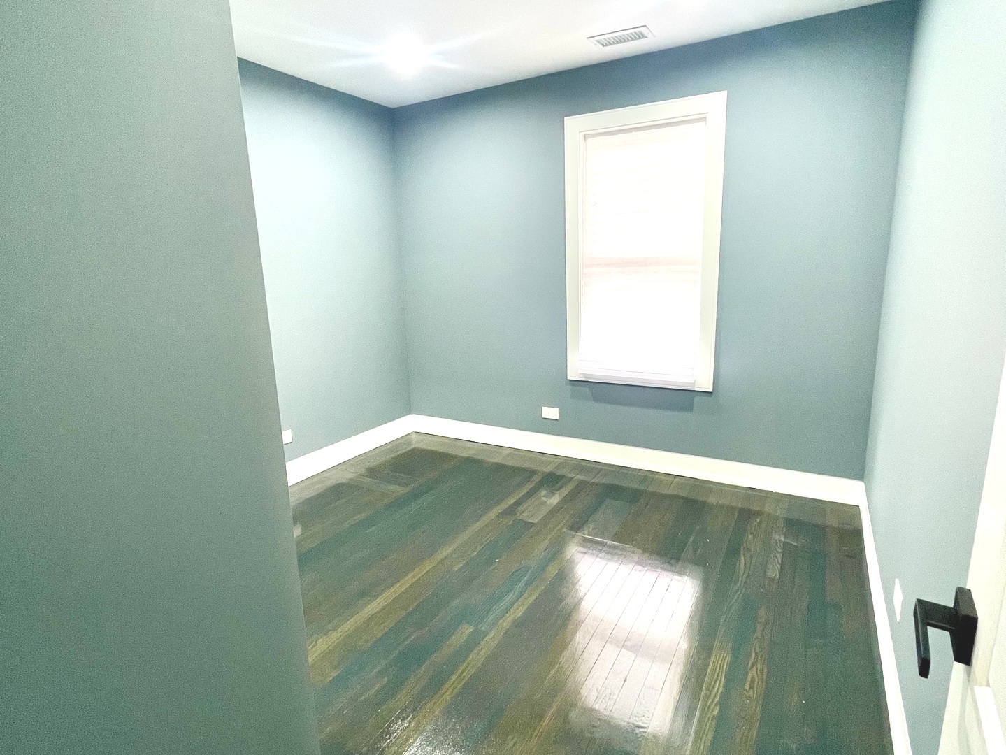 7042 South Eberhart Avenue Chicago, IL 60637 - Photo 26 of 43