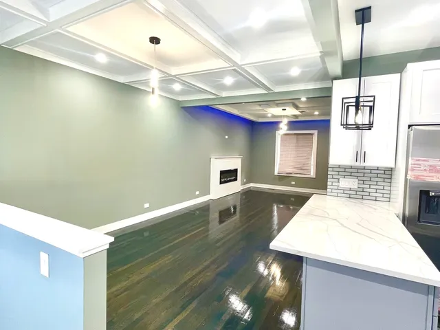 $355,000 | 7042 South Eberhart Avenue, Chicago, IL 60637