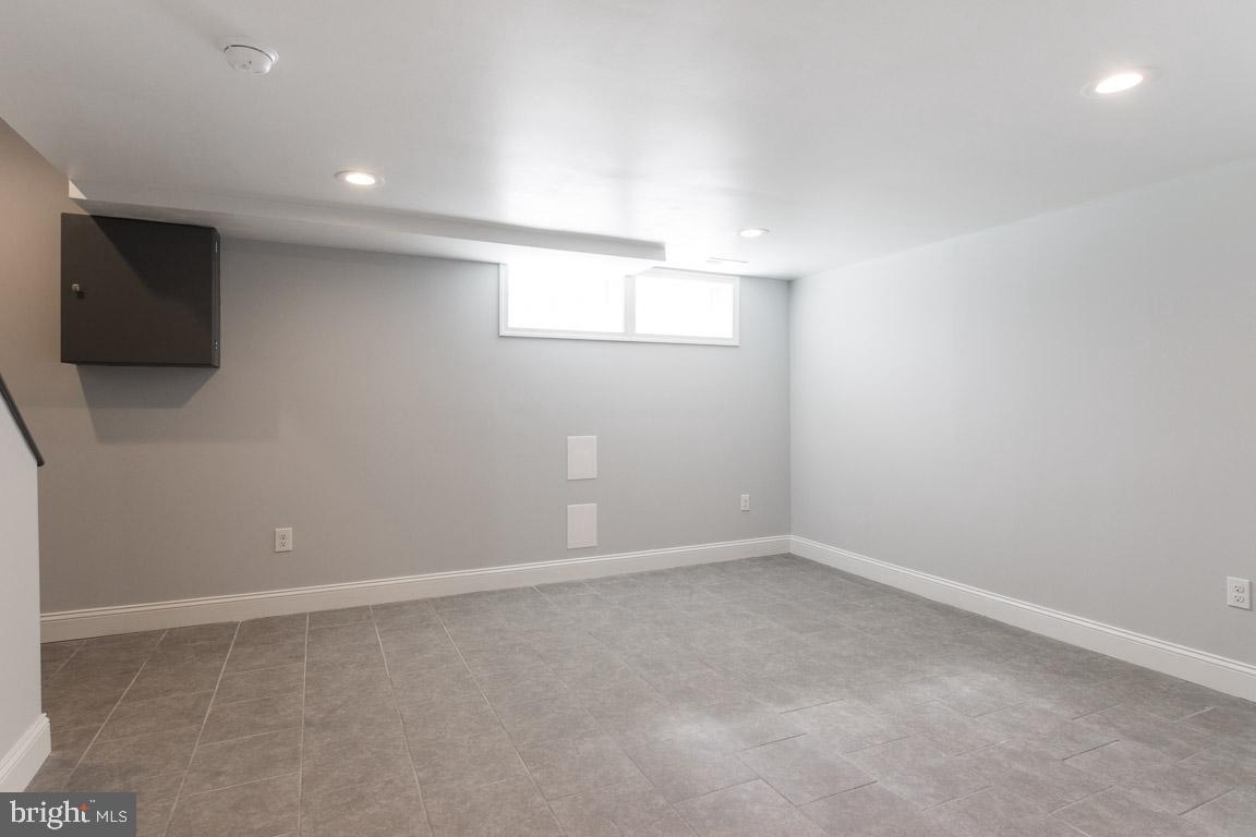 1000 Upnor Road Baltimore, MD 21212 - Photo 21 of 27