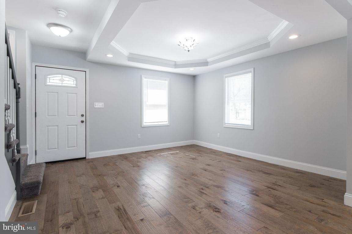 1000 Upnor Road Baltimore, MD 21212 - Photo 7 of 27