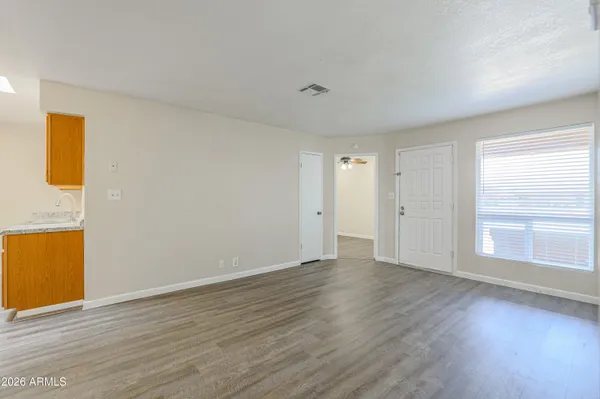 $1,545 | 501 West Hononegh Drive, Unit 6, Phoenix, AZ 85027