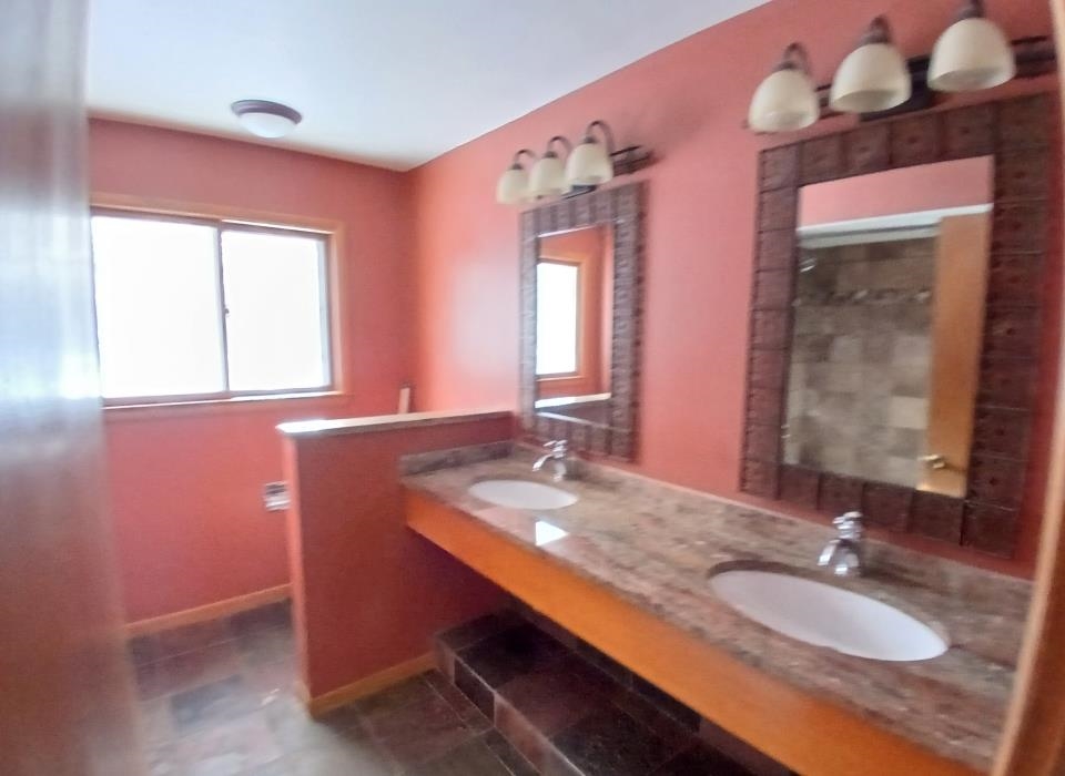 204 Wadena Street Duluth, MN 55803 - Photo 20 of 32