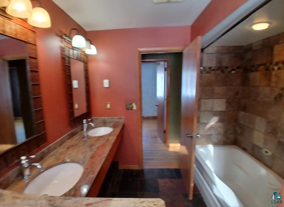 204 Wadena Street Duluth, MN 55803 - Photo 22 of 32