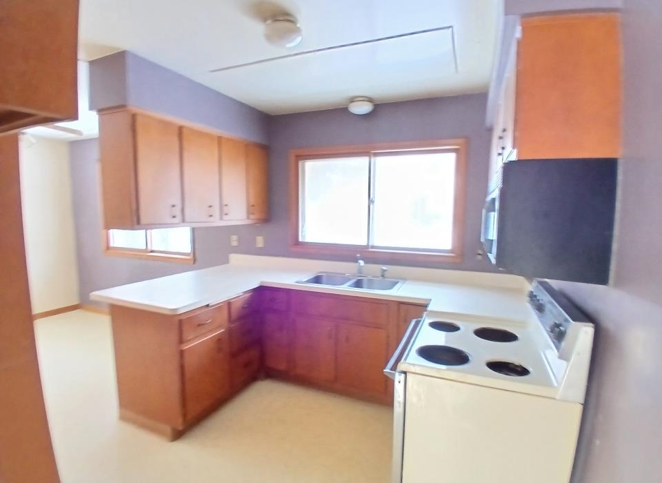 204 Wadena Street Duluth, MN 55803 - Photo 6 of 32