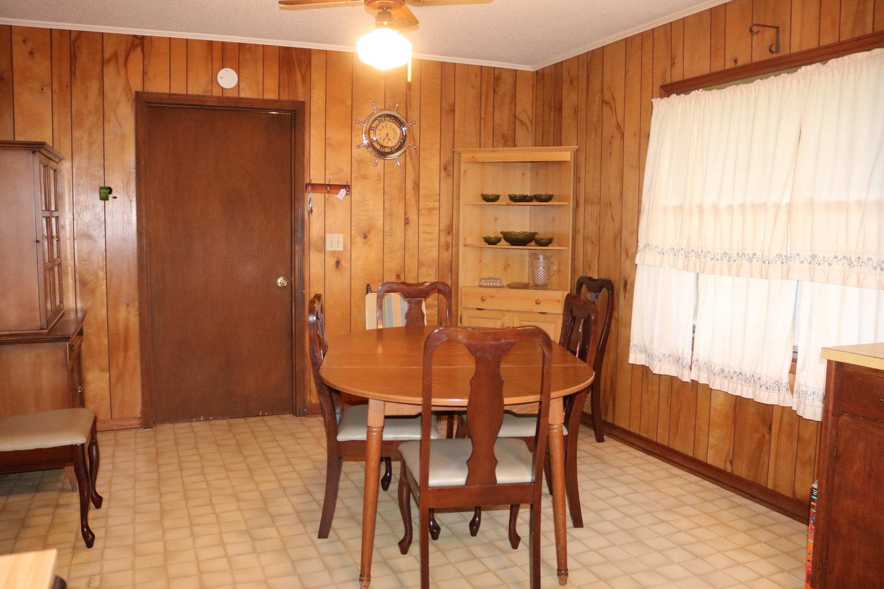 3417 Beulah Road Smoaks, SC 29481 - Photo 22 of 32 IMG_8580