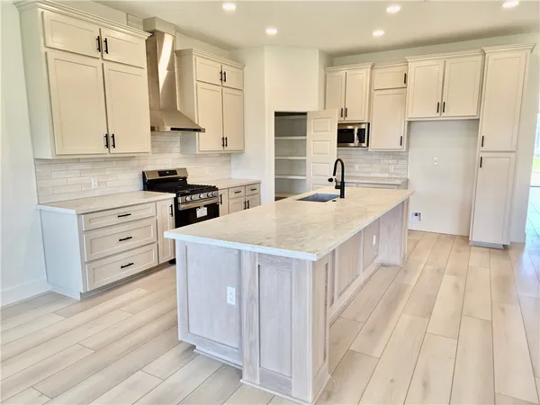 $399,000 | 6718 La Salle Drive, Corpus Christi, TX 78414