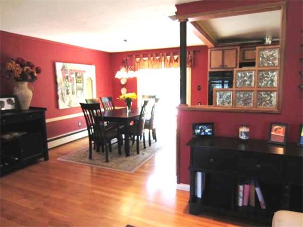 19 Mary Agnes Road Framingham, MA 01701 - Photo 4 of 17