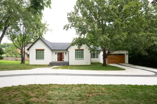 Bedroom Apartments for Rent in Rolling Acres, TN Compass