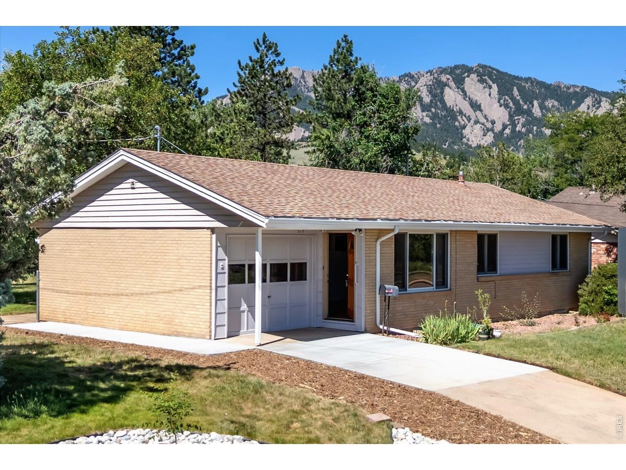 925 Yale Road Boulder, CO 80305 - Photo 1 of 34