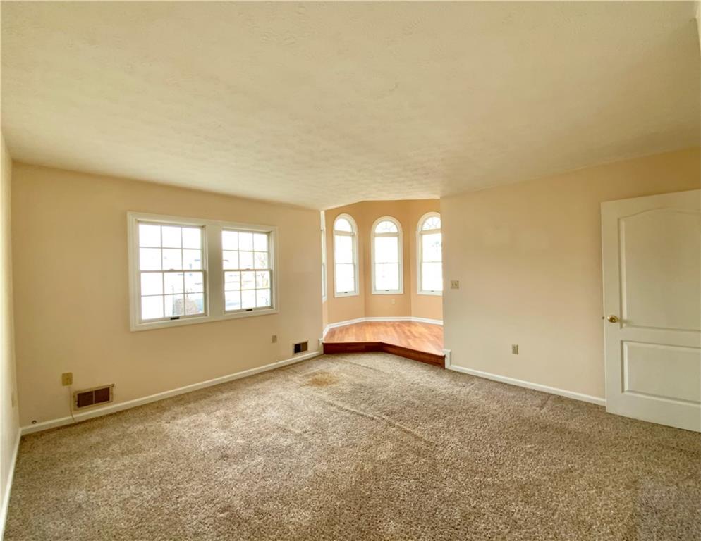 380 3rd Street, Unit 380 Beaver, PA 15009 - Photo 17 of 25 an empty room with a windows