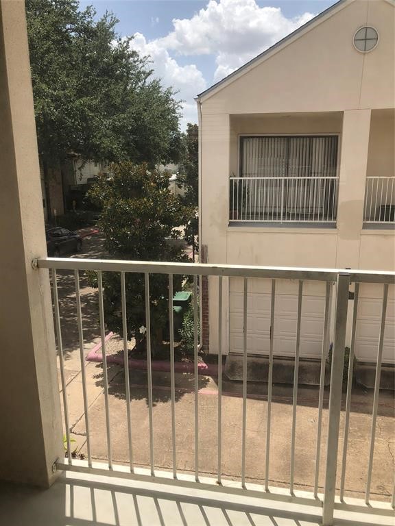2438 Bering Drive, Unit 2438 Houston, TX 77057 - Photo 17 of 19 a view of a balcony