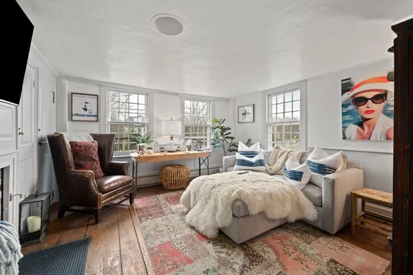 $965,000 | 605 Main Street, Hingham, MA 02043