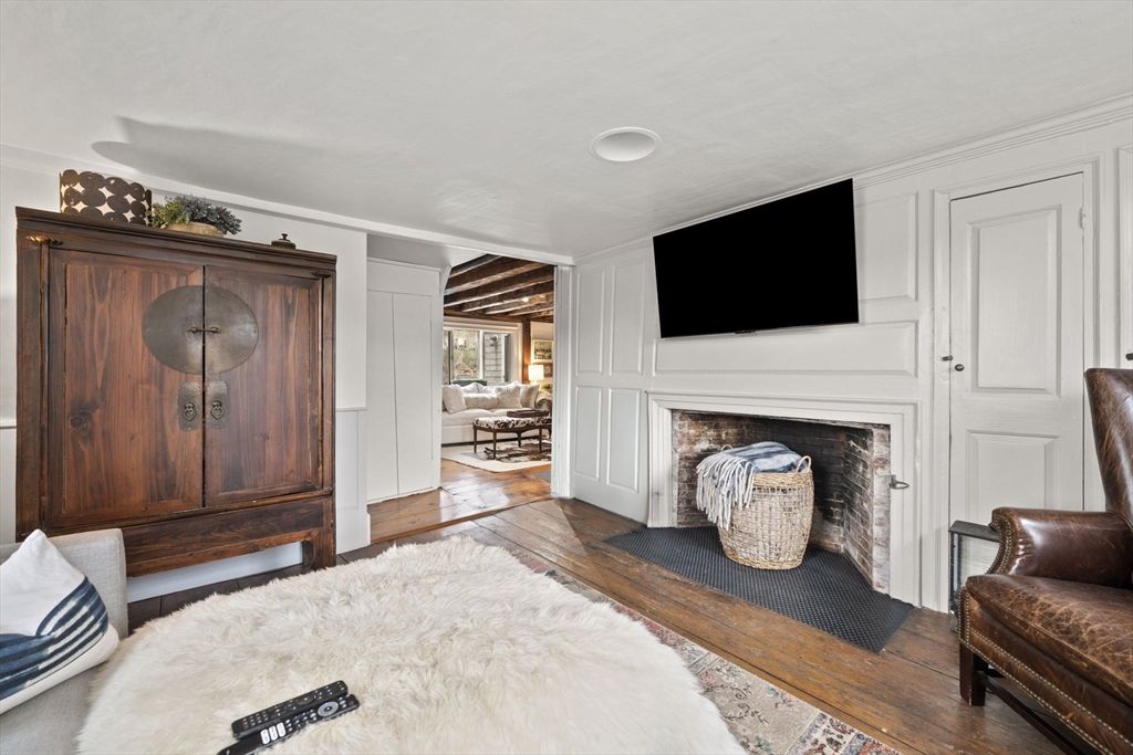 605 Main Street Hingham, MA 02043 - Photo 12 of 33