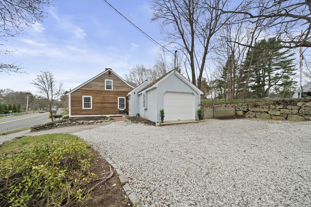 605 Main Street Hingham, MA 02043 - Photo 32 of 33