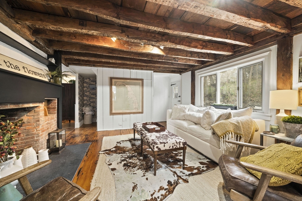 605 Main Street Hingham, MA 02043 - Photo 4 of 33