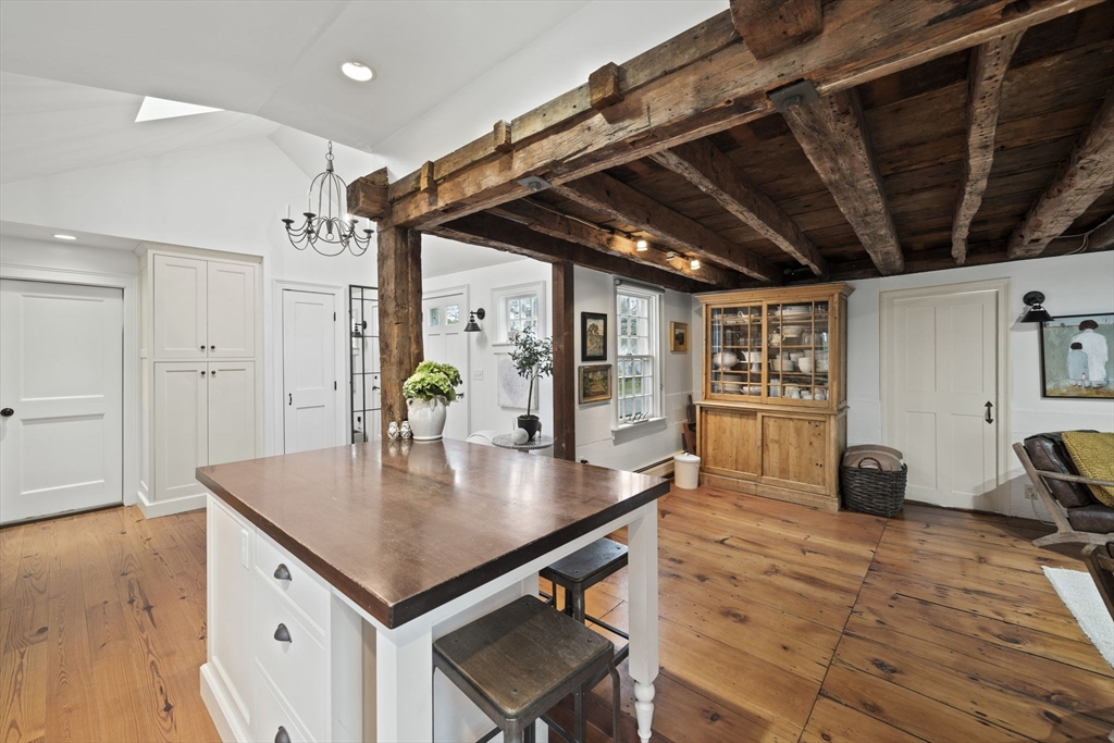 605 Main Street Hingham, MA 02043 - Photo 10 of 33