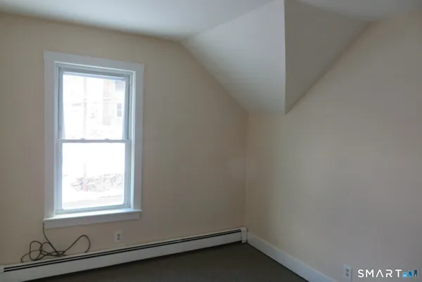 $1,850 | 37 Buckley Hill Road, Thompson, CT 06255