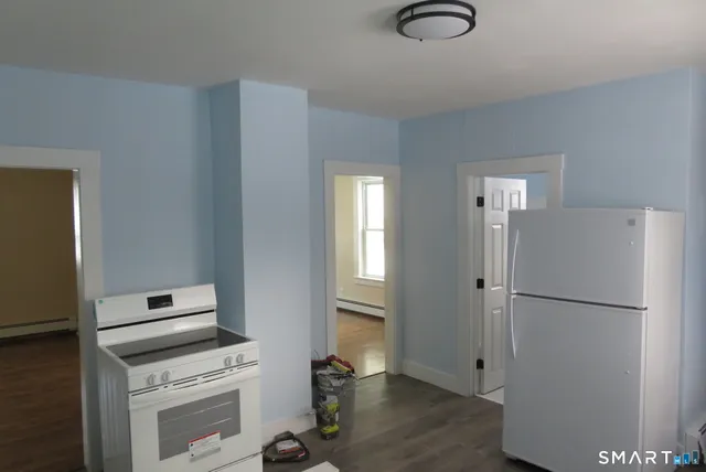 $1,850 | 37 Buckley Hill Road, Thompson, CT 06255