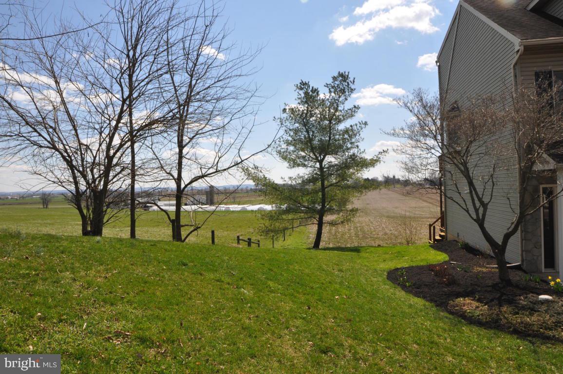 32 Laurel Ridge Leola, PA 17540 - Photo 2 of 14 Gallery Image 2
