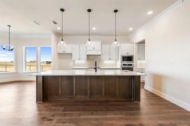 $589,900 | 12420 Hornfels Drive, Krum, TX 76249