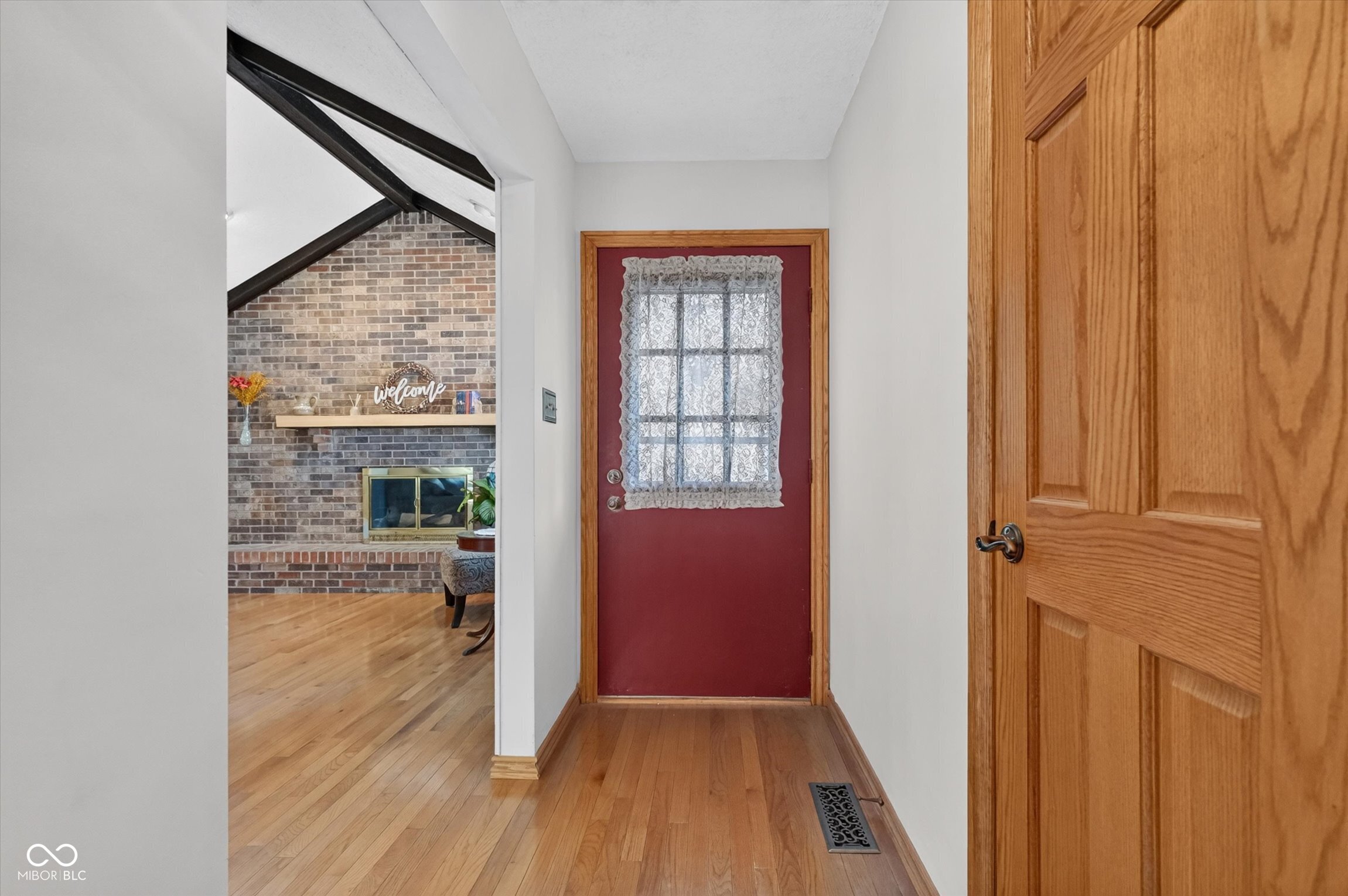 13344 Nottingham Road Fishers, IN 46038 - Photo 3 of 25 Gallery Image 3