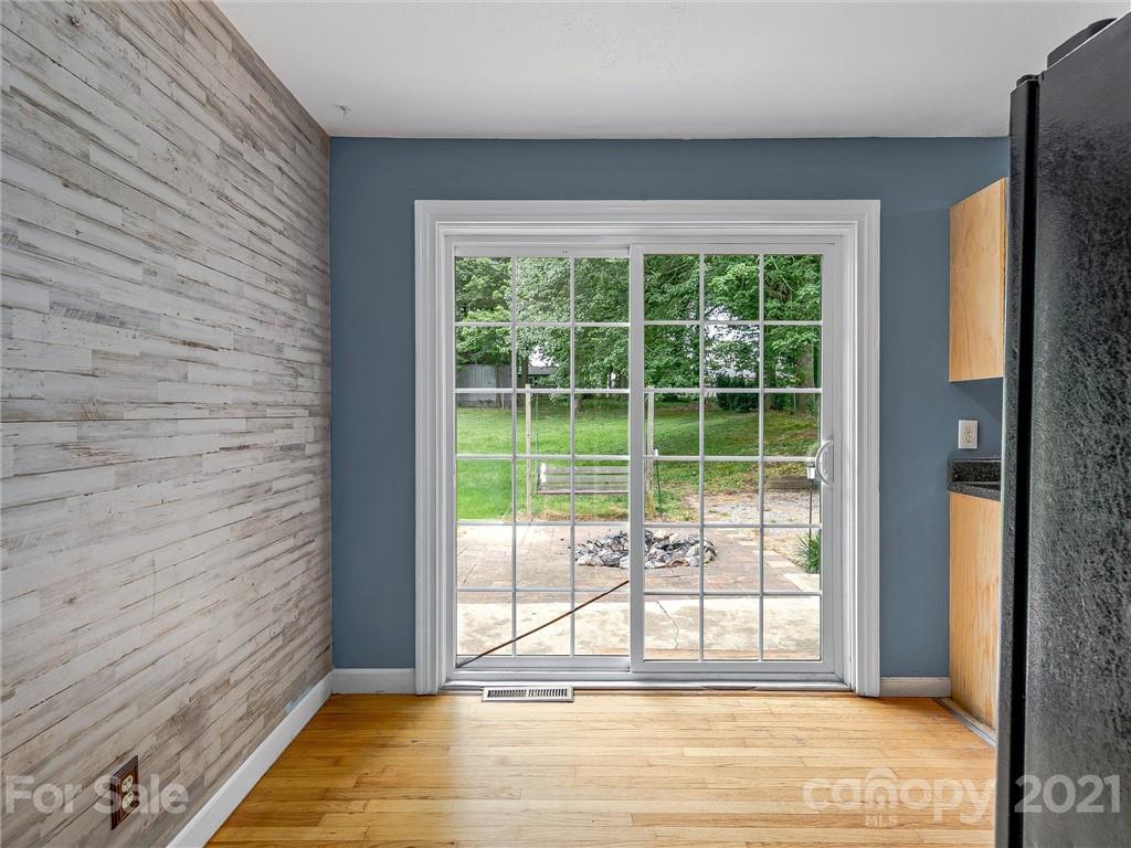 136 Homestead Road Candler, NC 28715 - Photo 14 of 30 Gallery Image 14