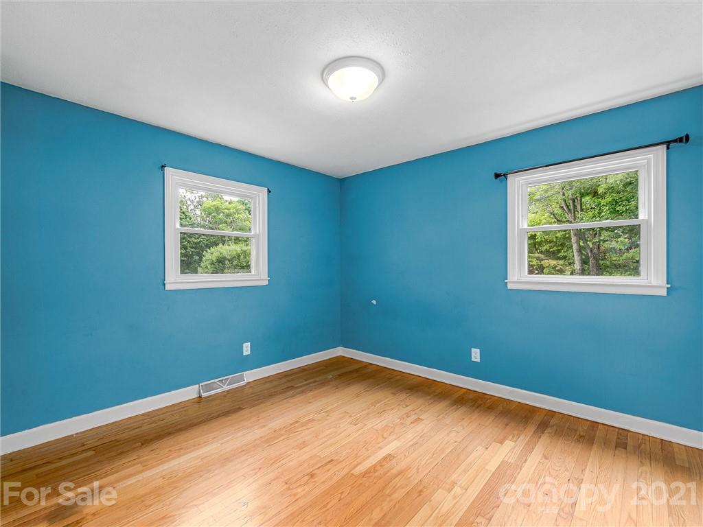 136 Homestead Road Candler, NC 28715 - Photo 21 of 30 Gallery Image 21