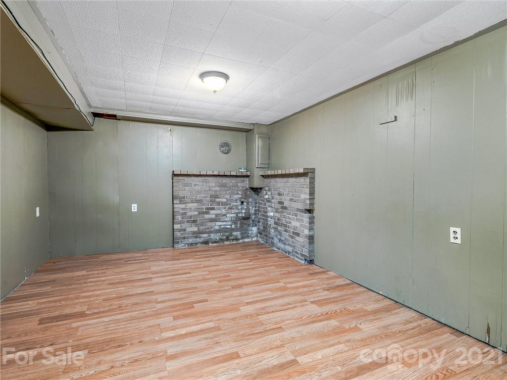 136 Homestead Road Candler, NC 28715 - Photo 25 of 30 Gallery Image 25