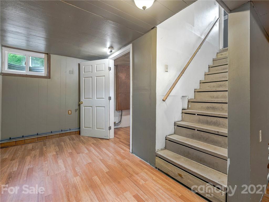 136 Homestead Road Candler, NC 28715 - Photo 26 of 30 Gallery Image 26