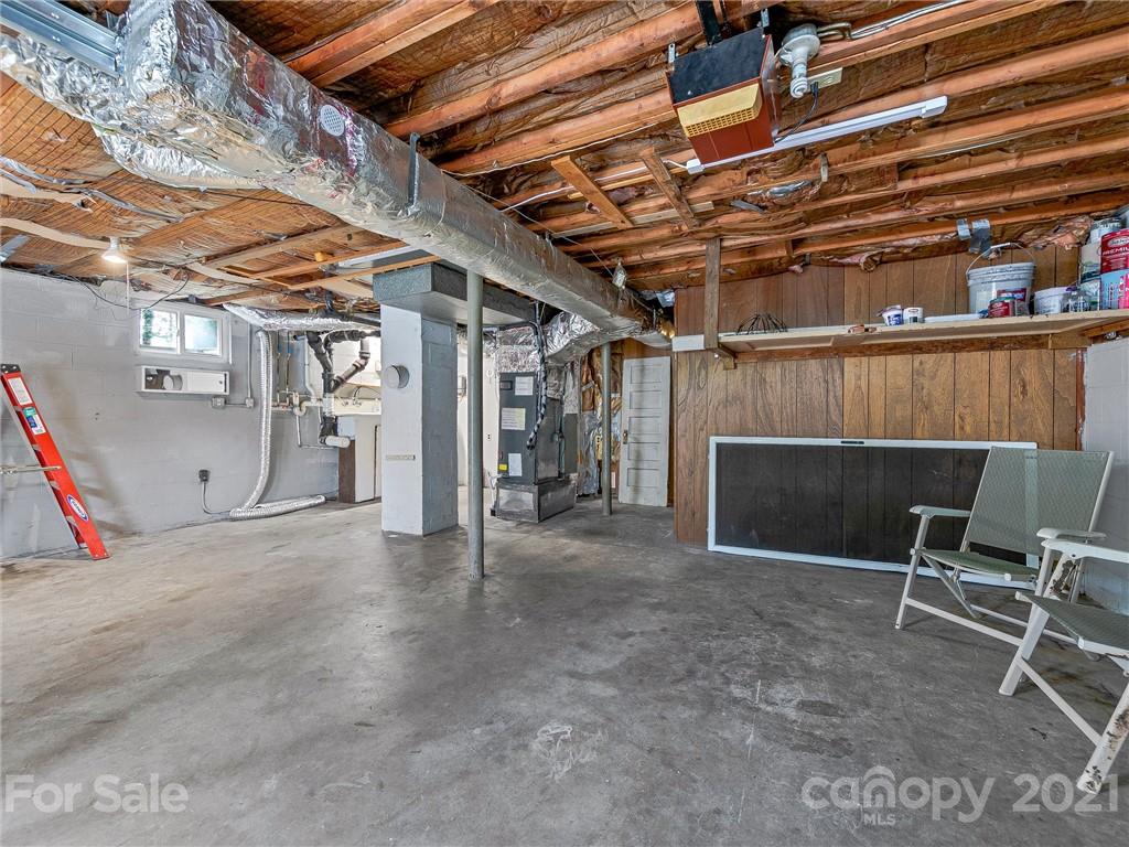 136 Homestead Road Candler, NC 28715 - Photo 28 of 30 Gallery Image 28