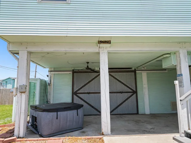 an aerial view of tennis court