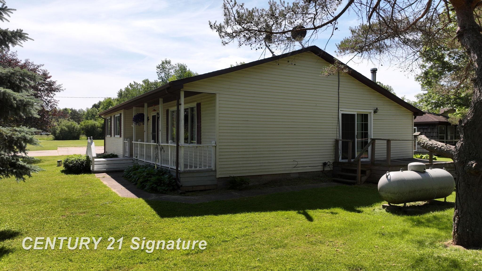1162 East Farrand Road Clio, MI 48420 - Photo 17 of 88