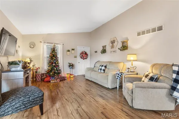 $349,000 | 243 Rue Marseilles, Bonne Terre, MO 63628
