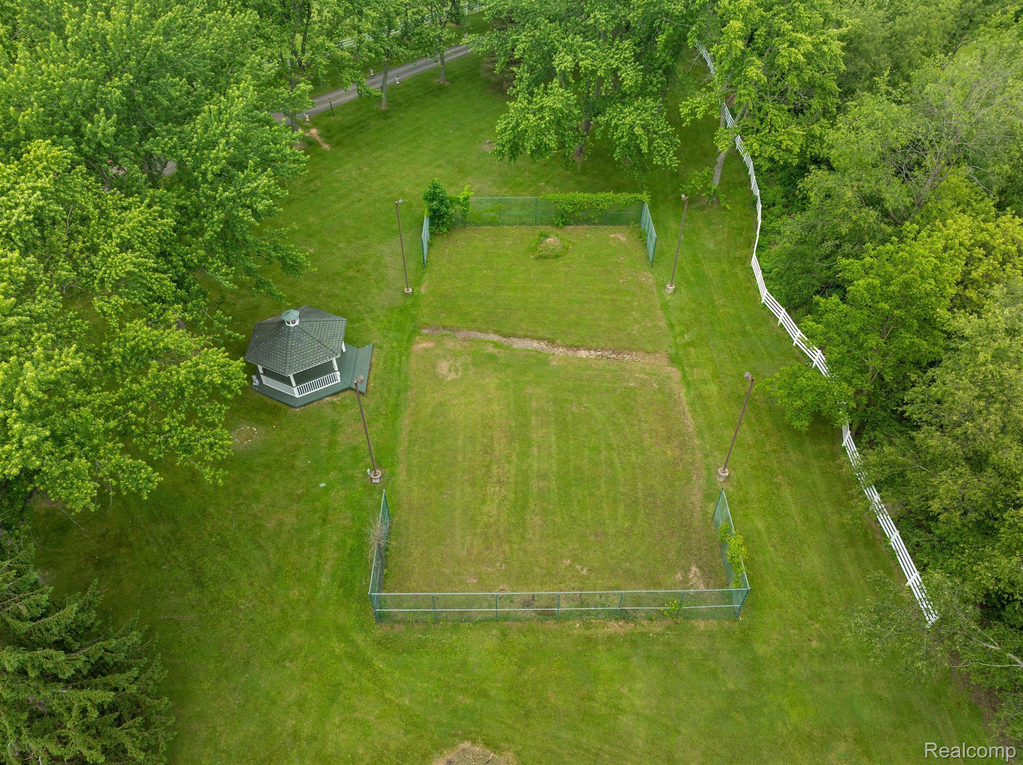 5725 South Weed Road Plymouth, MI 48170 - Photo 89 of 90 Gallery Image 89