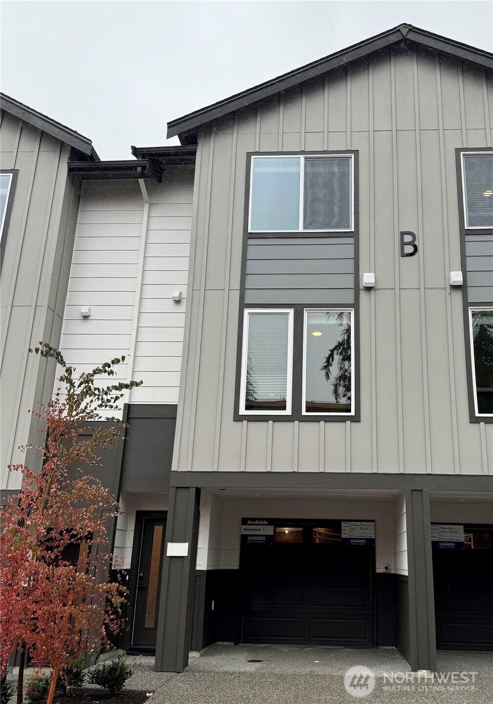 16124 Cascadian Way, Unit B4 Bothell, WA 98012 - Photo 1 of 15