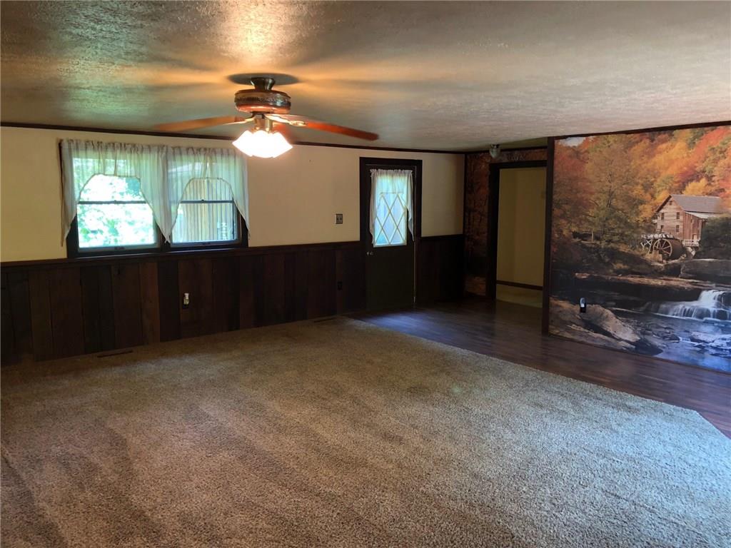 253 Yellow Dog Road Worthington, PA 16262 - Photo 3 of 20 Gallery Image 3