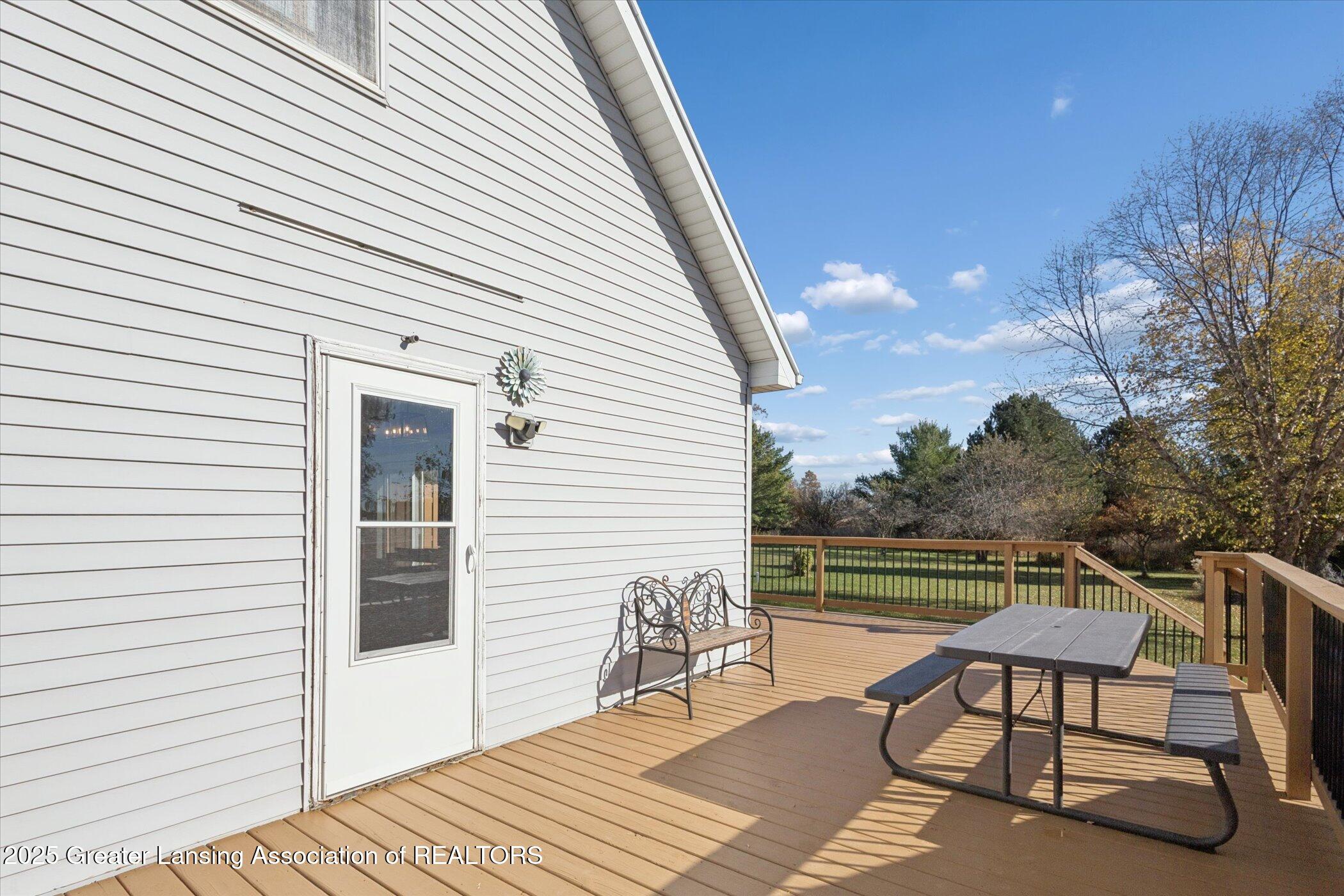 1325 South Watson Road St. Johns, MI 48879 - Photo 31 of 65 Side Deck