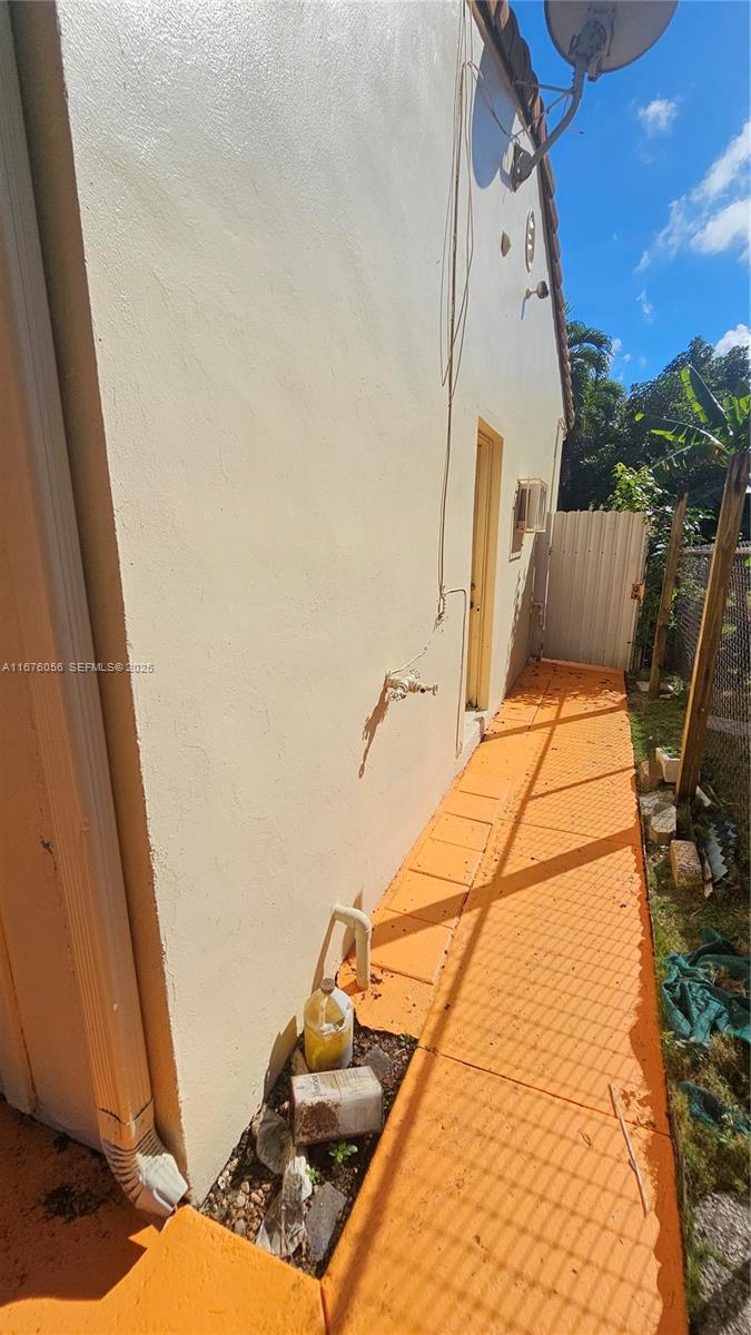 156 Northwest 88th Street El Portal, FL 33150 - Photo 17 of 56