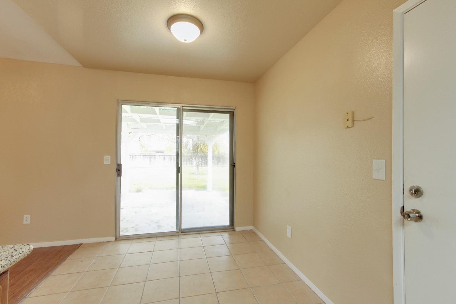 17808 Rodeo Drive Madera, CA 93638 - Photo 7 of 10 Gallery Image 7