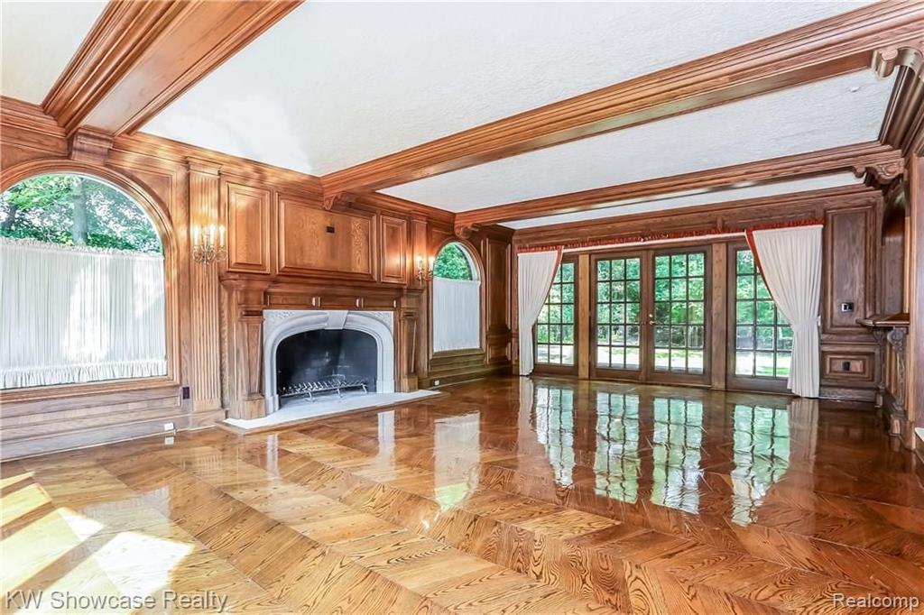 1900 East Valley Road Bloomfield Hills, MI 48304 - Photo 18 of 68