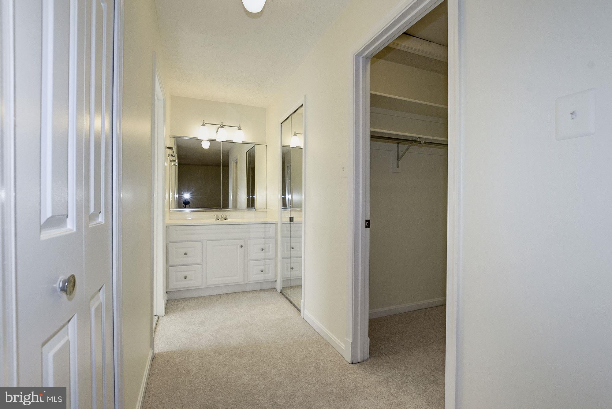 2101 Falling Creek Road Silver Spring, MD 20904 - Photo 36 of 53 Master bedroom walk in closet