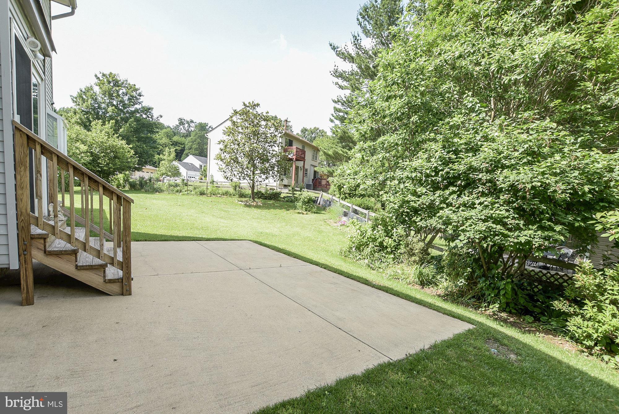 2101 Falling Creek Road Silver Spring, MD 20904 - Photo 8 of 53 Rear~patio view to yard