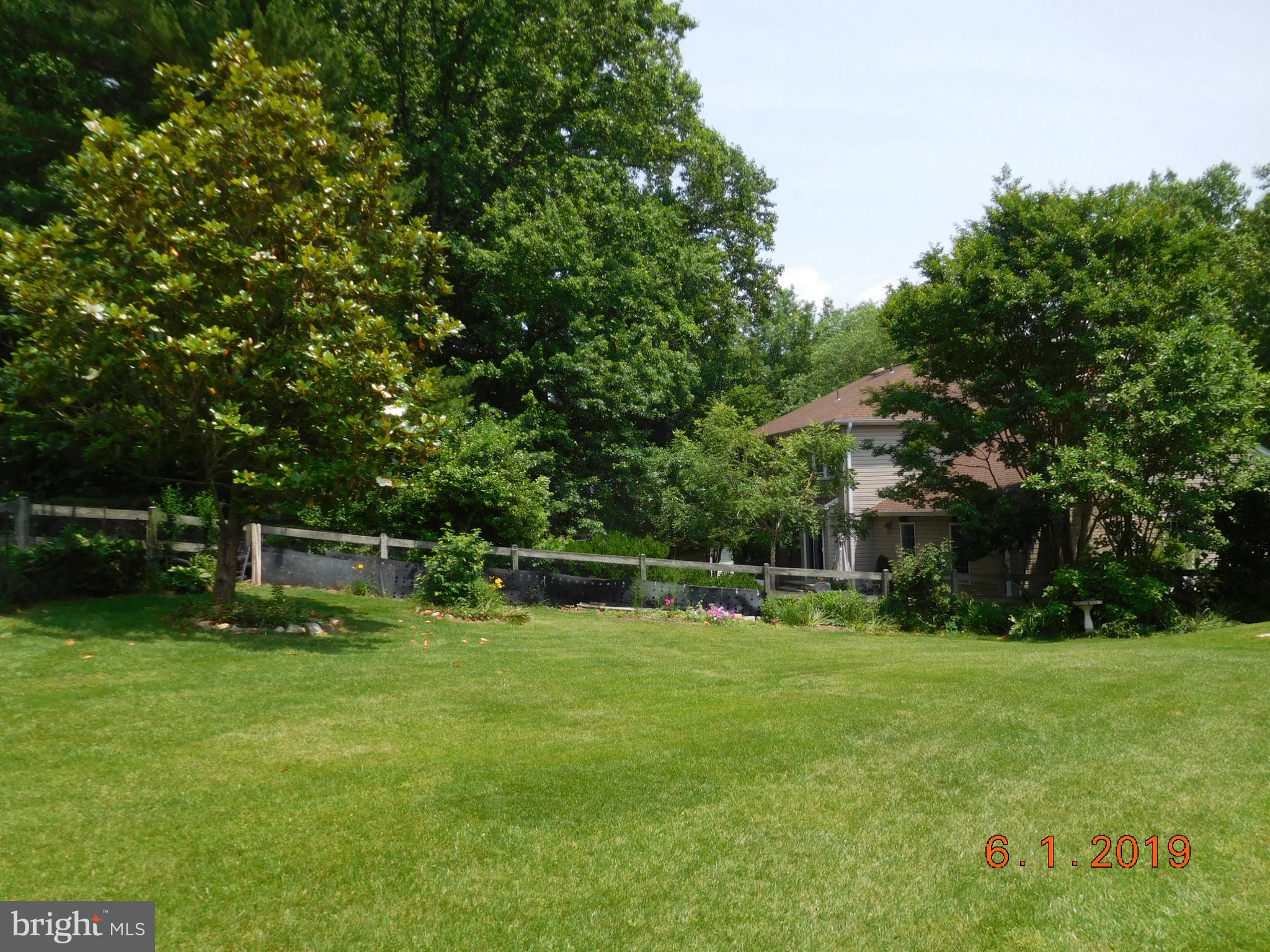 2101 Falling Creek Road Silver Spring, MD 20904 - Photo 10 of 53 Landscaped backyard