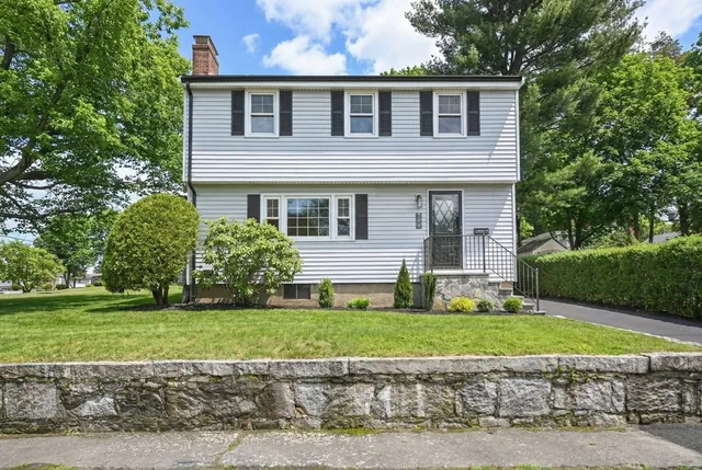$795,000 | 64 A Mt Pleasant Street, Woburn, MA 01801